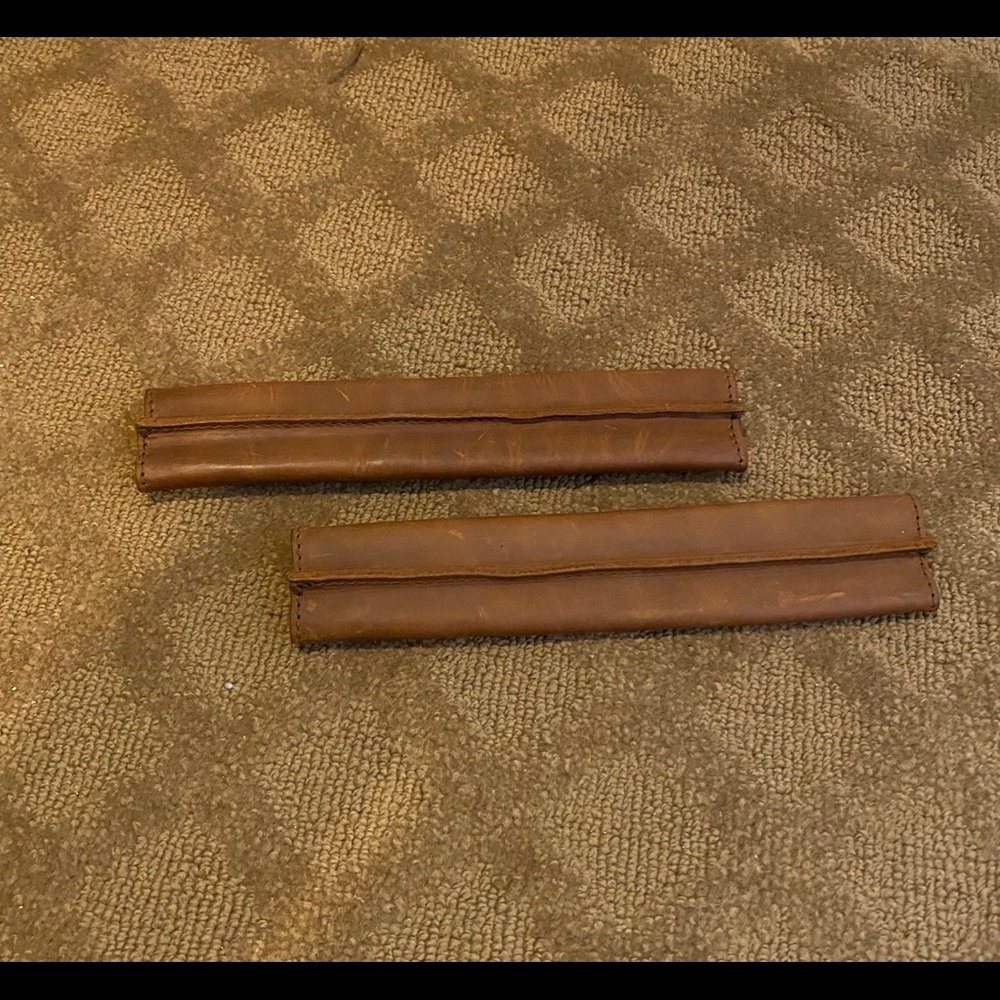 Saddleback Leather Co. ‘backpack strap tubes’